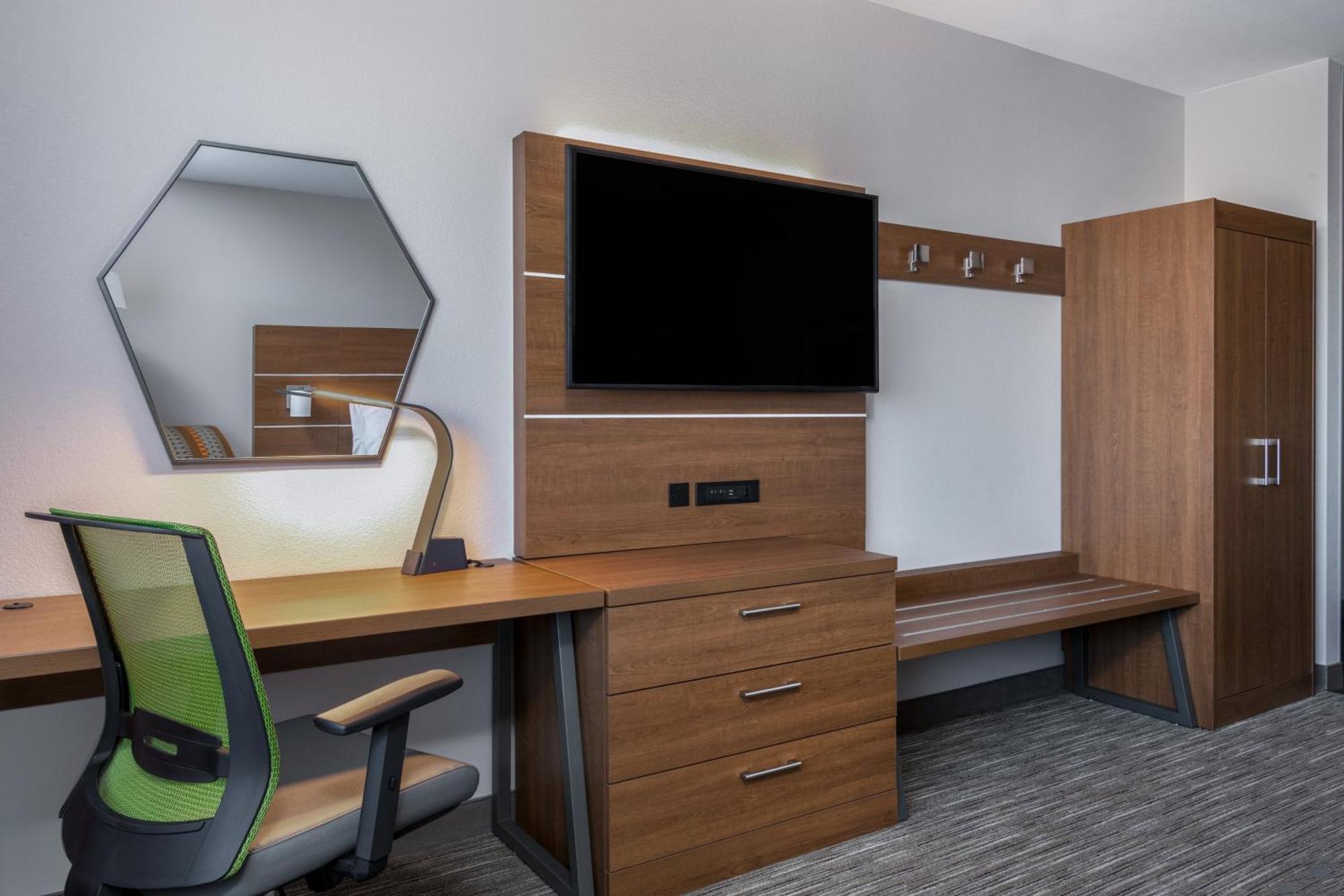 Holiday Inn Express & Suites - Colorado Springs South I-25 By Ihg Esterno foto